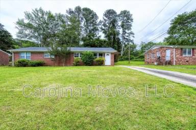 Main picture of 130 Pleasant Dr