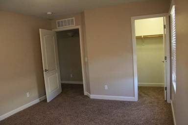 Main picture of 3528 E Constitution Dr