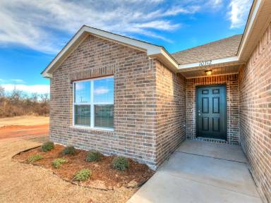 Main picture of 10312 Hidden Village Dr