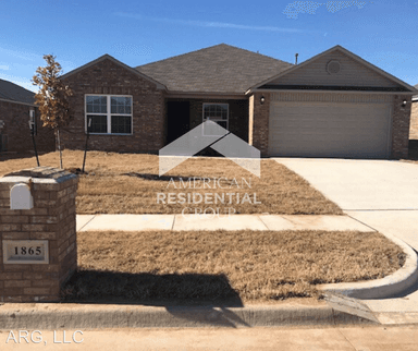 Main picture of 1860 Bartlett Dr