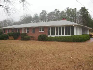 Main picture of 860 Manley Rd
