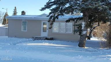 Main picture of 106 Kneale Ave S