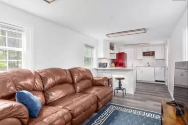 Main picture of 4518 Highpoint Ln