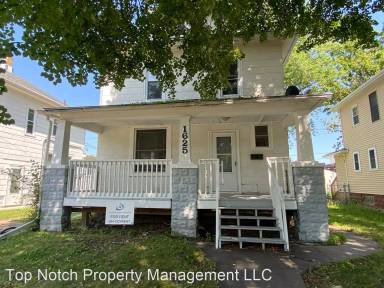 Main picture of 1625 37th St