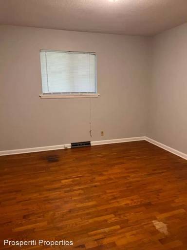 Main picture of 1017 W Washita-2