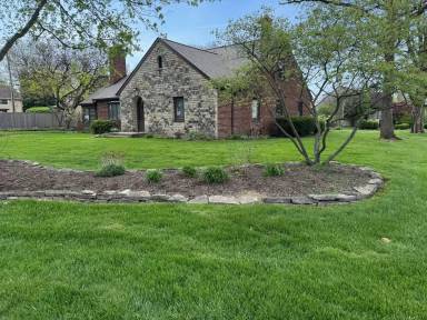 Main picture of 1659 Tremont Rd