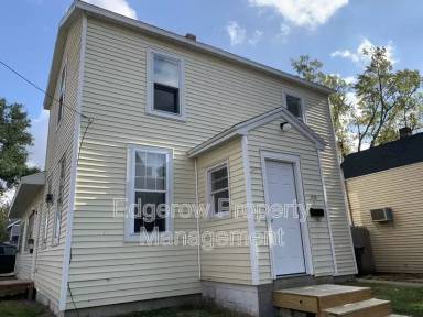 Main picture of 99 Houston Ave