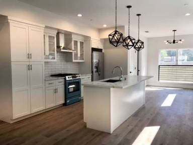 Main picture of 727 19th St
