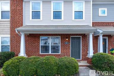 Main picture of 1011 Somerset Springs Dr