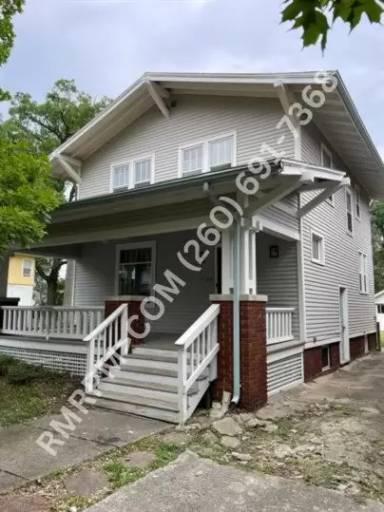 Main picture of 1148 W Packard Ave