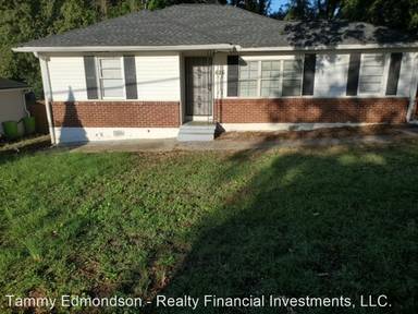 Main picture of 626 Blanche St NW