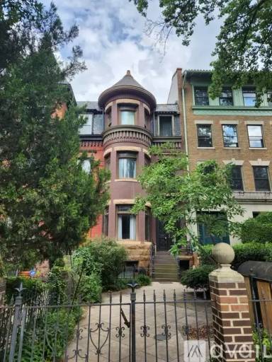 Main picture of 1837 16th St NW