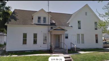 Main picture of 519 West Winona Avenue