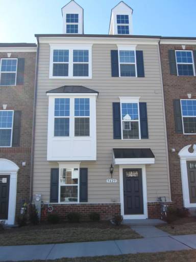 Main picture of 9429 Ballard Green Dr