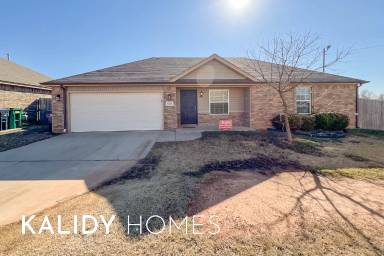 Main picture of 604 SE 60th Ct