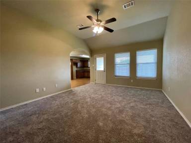 Main picture of 705 Rambling Ct