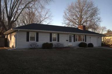 Main picture of 6802 N Flora Ave