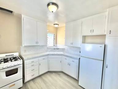 Main picture of 3728 28th St