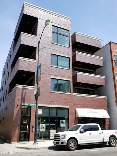 Main picture of 2143 N Damen Ave
