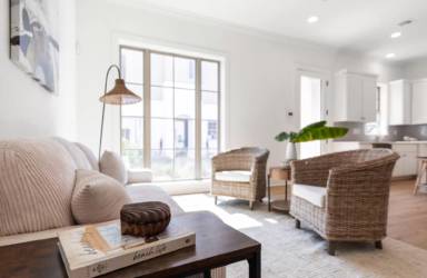 Main picture of 115 Gaunt Ln