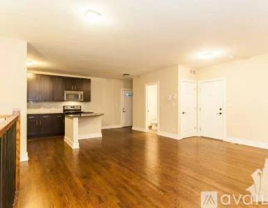 Main picture of 5058 N Winchester Ave