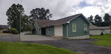 Main picture of 105 Mariners Ct NE