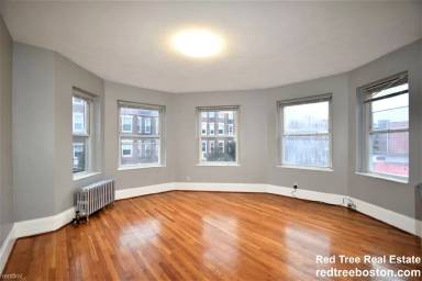 Main picture of 83 Glenville Ave