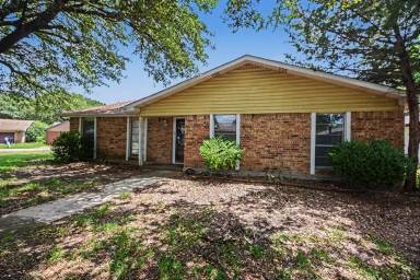 Main picture of 4237 Foliage Dr