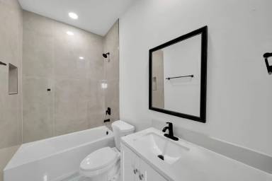 Main picture of 125 Pennfield St