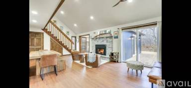 Main picture of 2206 Chatham Ct