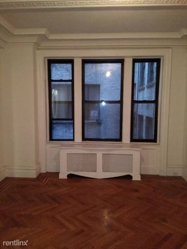 Main picture of 200 W 58th St