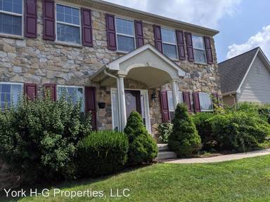 Main picture of 3021 Gemstone Ln