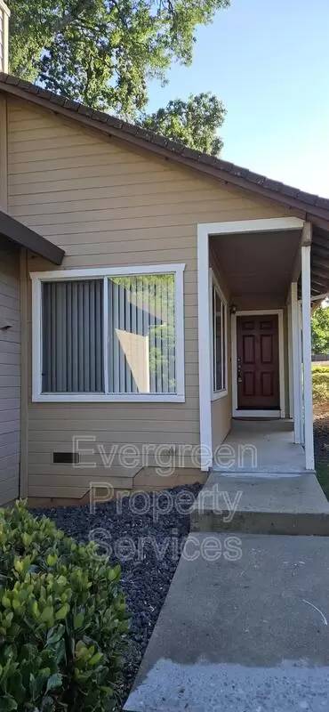 Main picture of 2275 Knollwood Dr