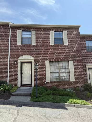 Main picture of 437 S Gallaher View Rd
