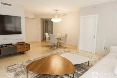 Main picture of Courts Brickell Key