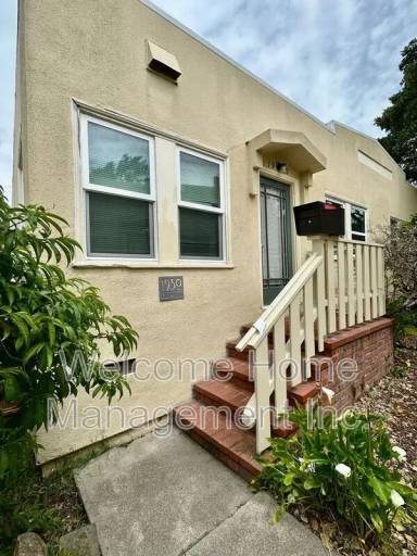 Main picture of 1932 California St