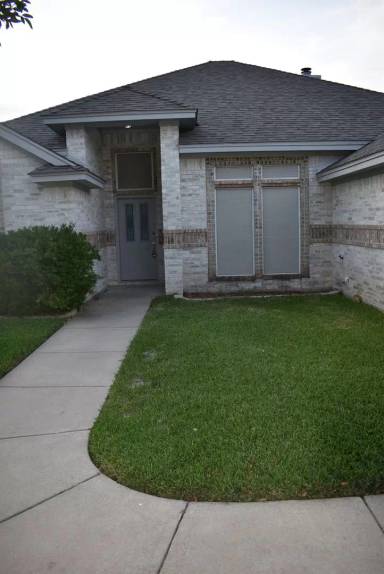 Main picture of 2001 Herald Dr