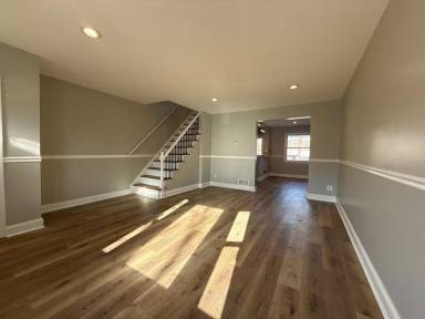 Main picture of 834 N Marlyn Ave