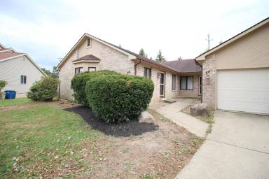 Main picture of 36 Keene Dr