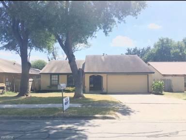 Main picture of 4606 La Marquesa St