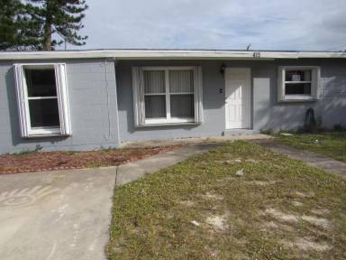 Main picture of 415 Lakeview Ave