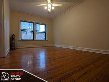 Main picture of 1164 N Dearborn Apartments