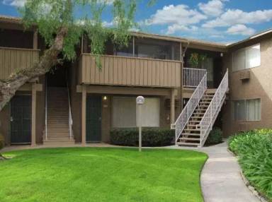 Main picture of 644 S Knott Ave