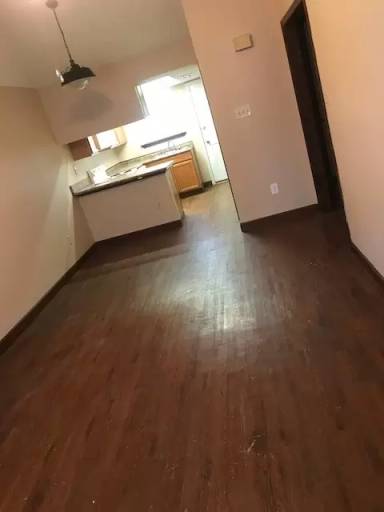 Main picture of 5019 Yale St