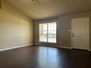 Main picture of 2502 Griffin St