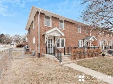 Main picture of 802 N 48th St
