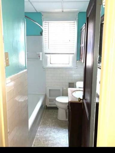 Main picture of 4005 California Ave