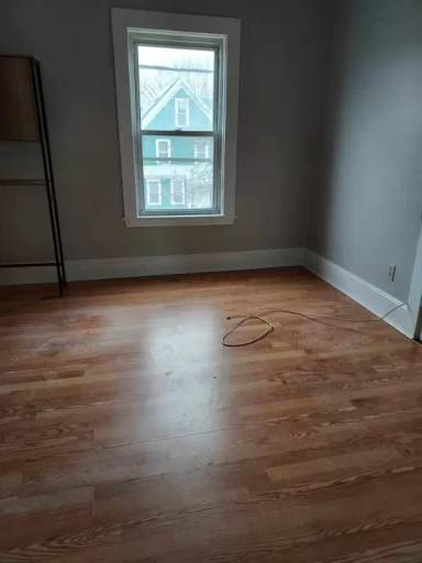 Main picture of 24 Cameron Ave