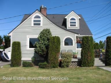 Main picture of 615 N Monroe St