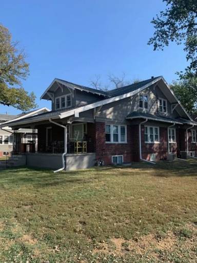 Main picture of 3202 N 48th St